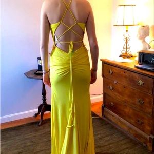 Beautiful, Yellow Prom dress